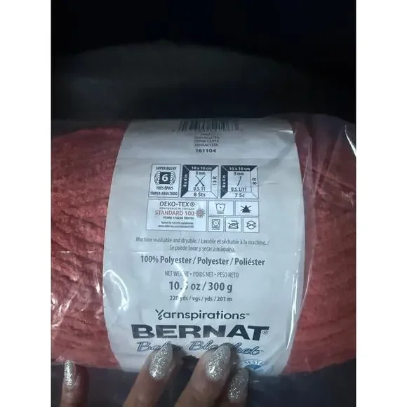 Bernat Baby Blanket Terracotta 100% Polyester 220 Yards - Picture 2 of 3